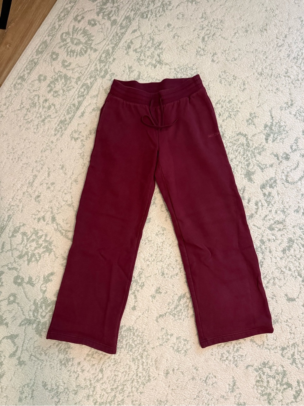 Aritzia sweatfleece sweatpants